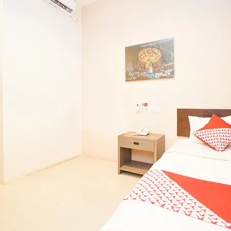 Oyo 240 Audah Sevana Syariah Hotel-3